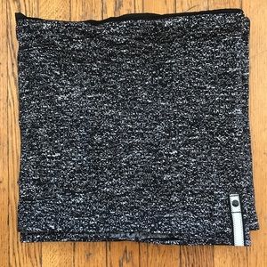 Lululemon Vinyasa Wrap with armholes